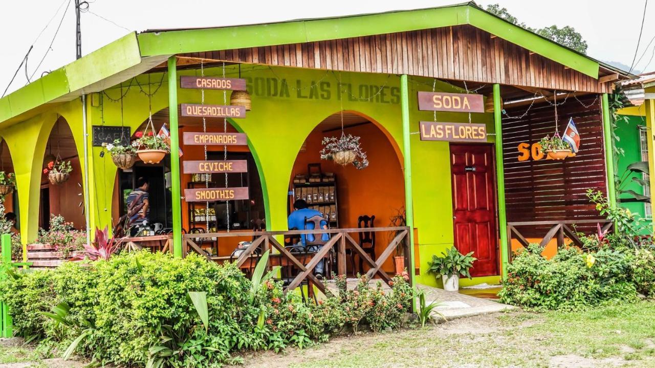 Hotel Las Flores Fortuna La Fortuna Exterior photo
